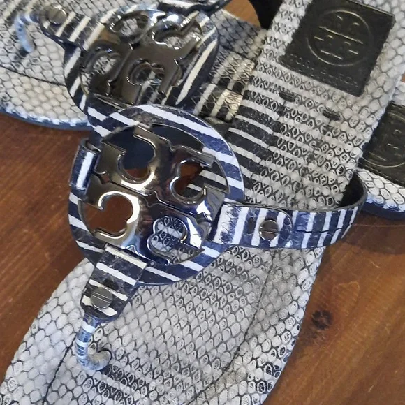 Tory Burch Sandals - Picture 4 of 10